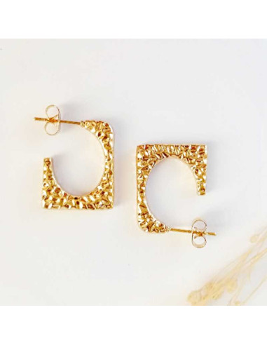 Hammered Golden Earrings for woman