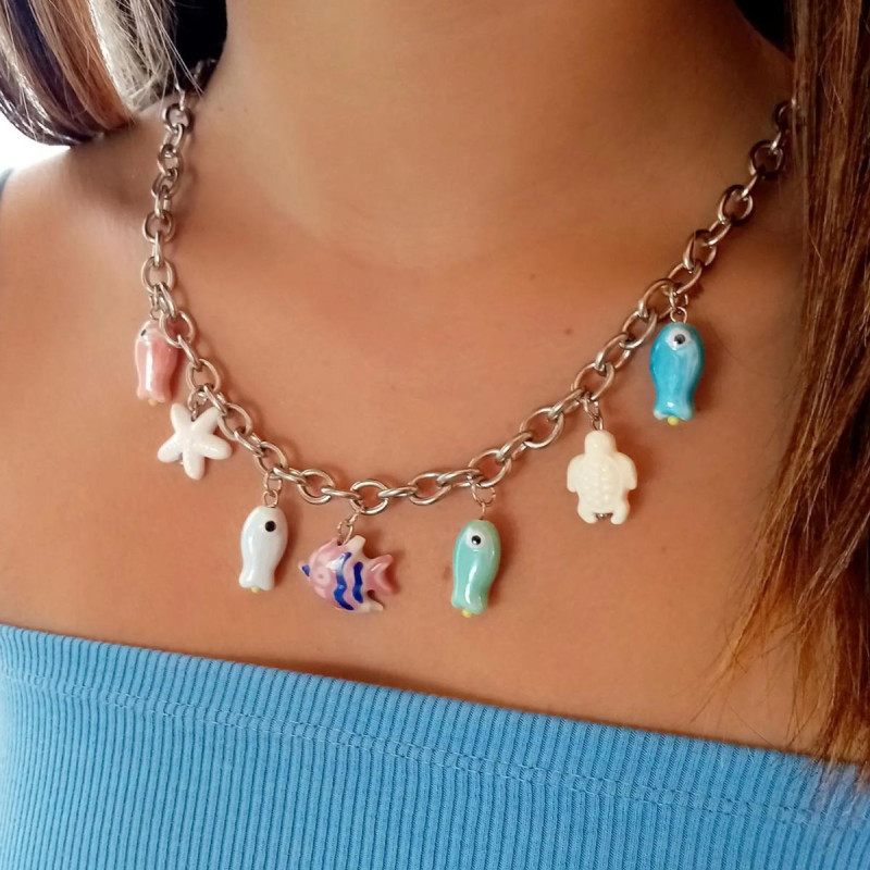 collar arrecife peces